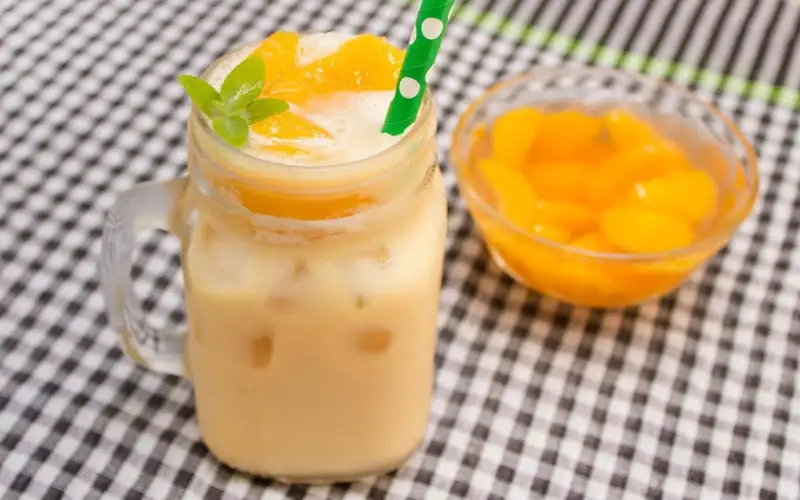 Bật Mí Công Thức Trà Sữa Đào Thơm Mát – Hòa Quyện Hương Trà Và Vị Đào Ngọt Ngào