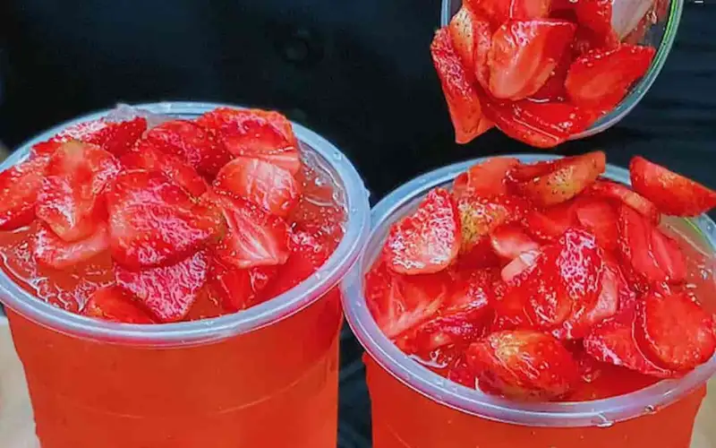 4 Bước Làm Trà Dâu Tươi Thơm Ngon