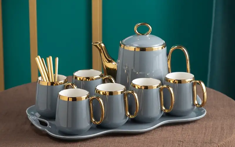 Vệ Sinh Trà Cụ Theo Chất Liệu Tử Sa - Sứ - Thuỷ Tinh