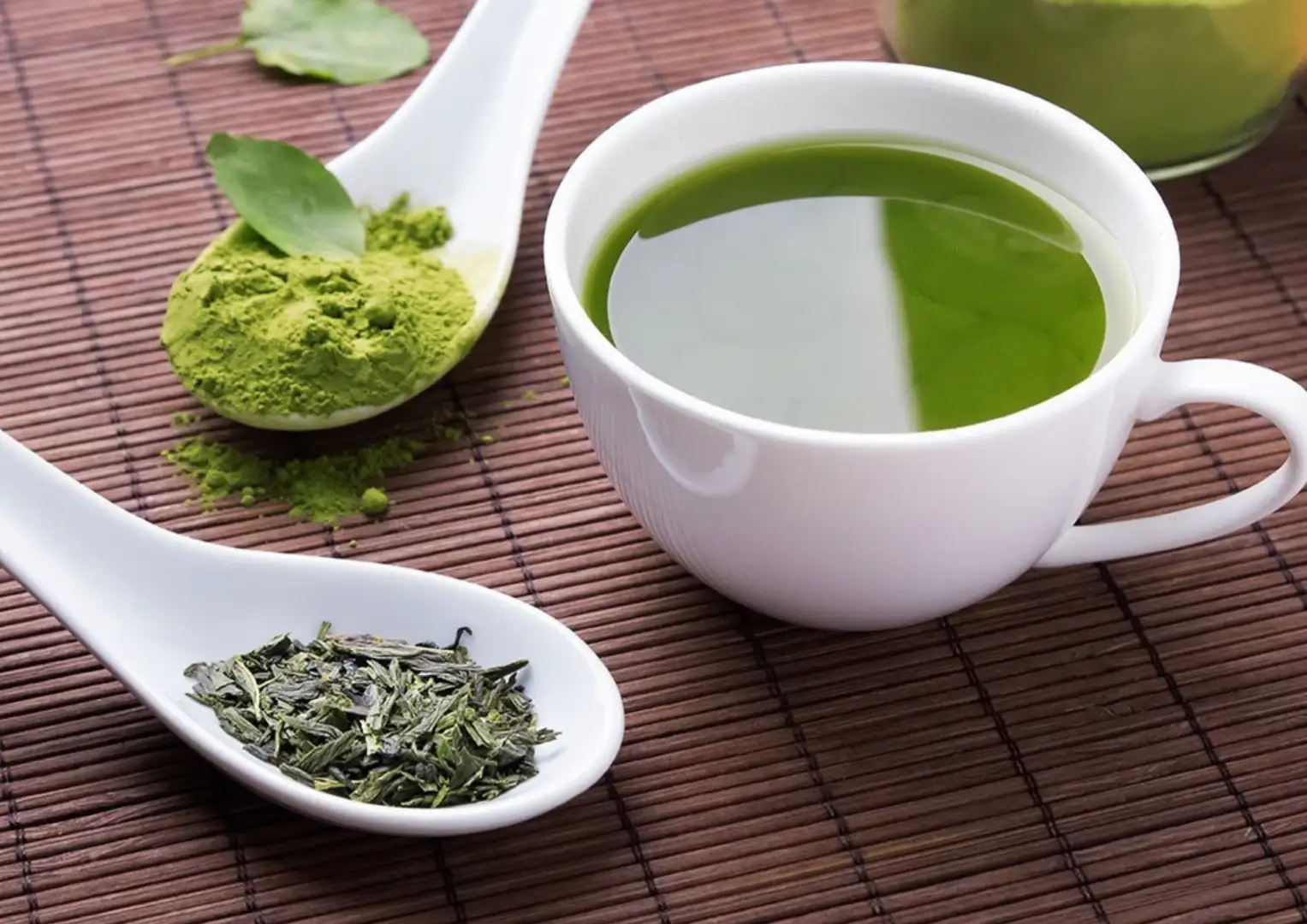 Trà xanh là gì? Vì sao được uống mỗi ngày?