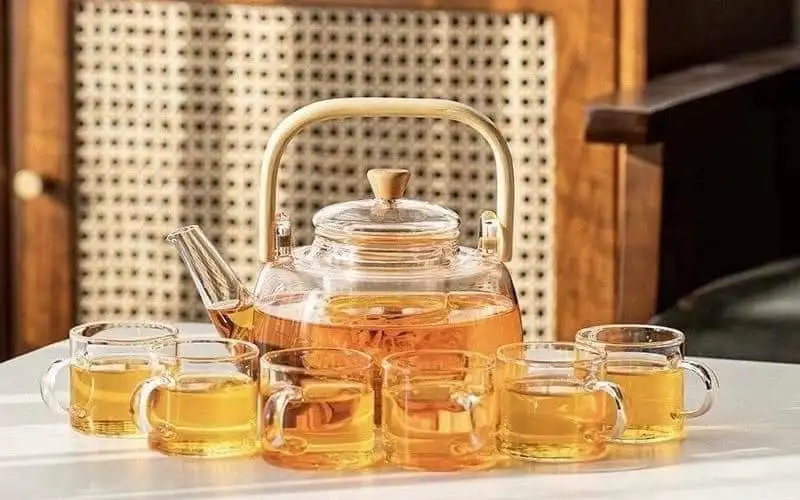 Vệ Sinh Trà Cụ Theo Chất Liệu Tử Sa - Sứ - Thuỷ Tinh