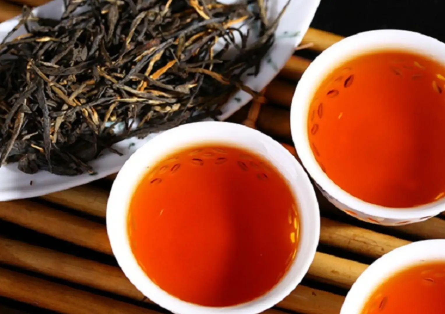 Hồng trà là gì?