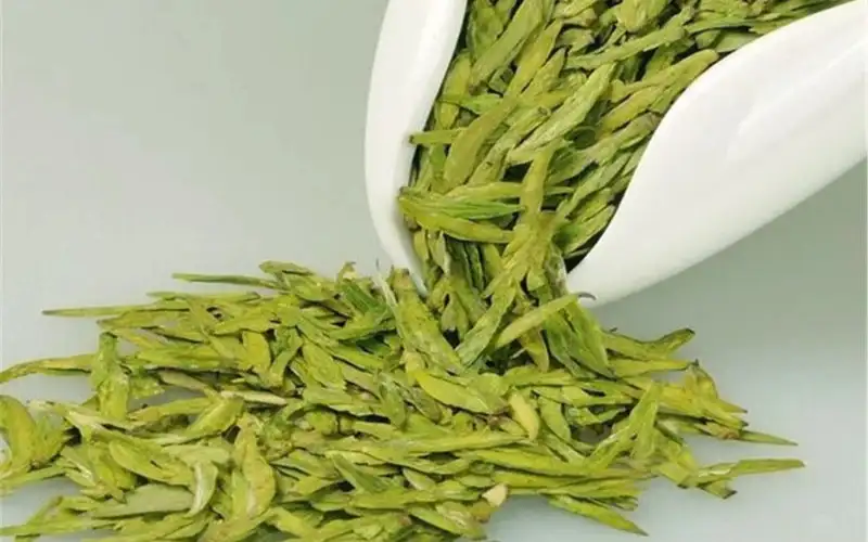 Trà đặc sản Trung Hoa trà long tỉnh