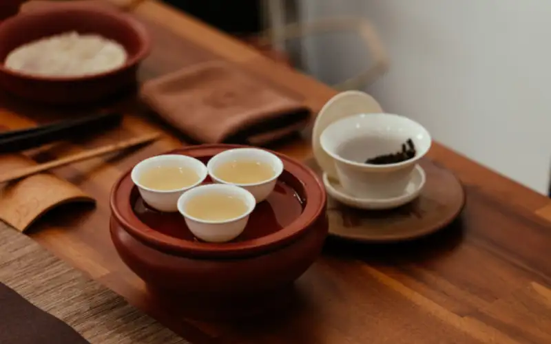Bộ Trà Cụ Gongfu Gồm Những Gì