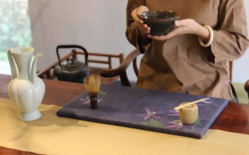 Những Sai Lầm Thường Gặp Khi Dùng Trà Cụ