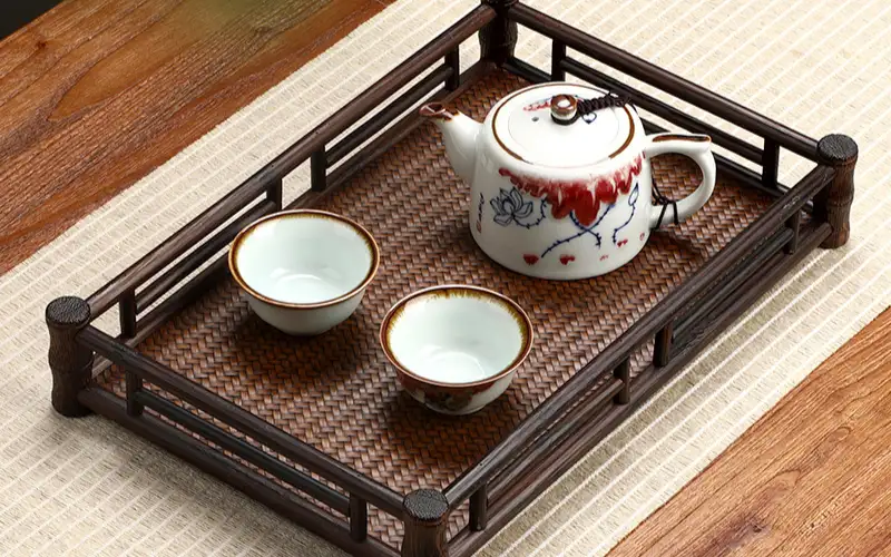 Khay Trà – Công Năng, Cách Chọn & Bày Trí Gọn Gàng