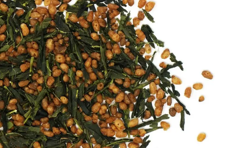 Cách pha trà xanh gạo rang ngon đúng vị